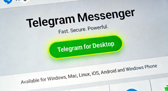 Telegram官网下载页面高亮显示官方下载按钮的截图